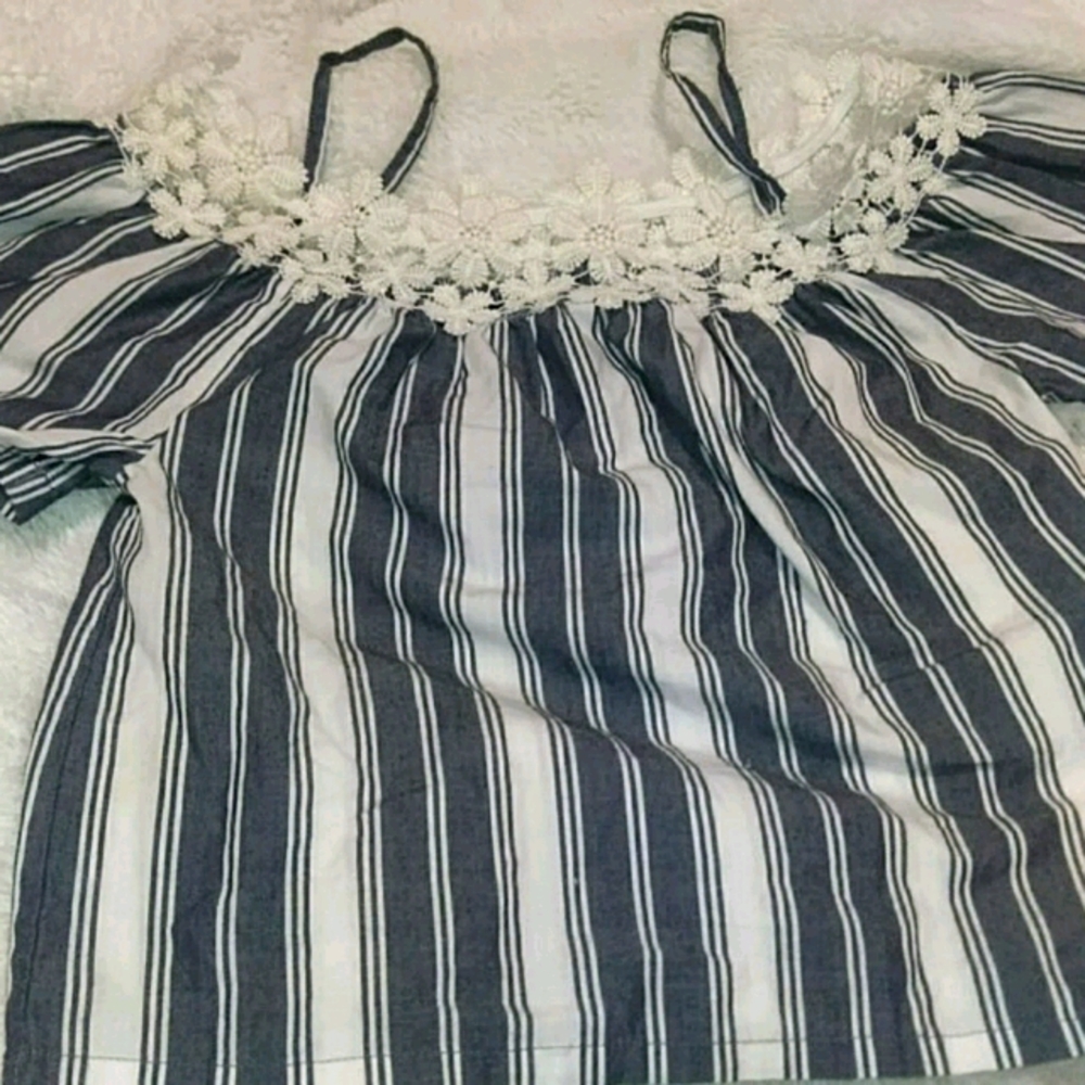 Croped striped shirt
